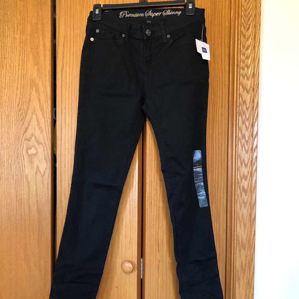NWT Gap Premium Super Skinny Jeans
